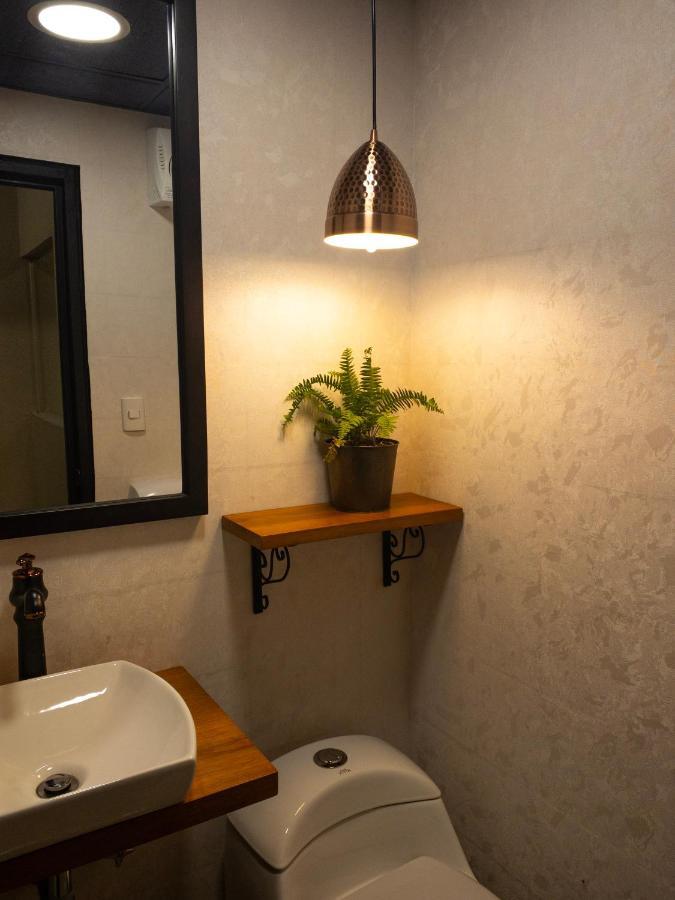 Hotel Italia Cuenca Bagian luar foto
